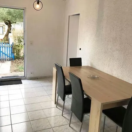 Nyaraló Les De Montmartre